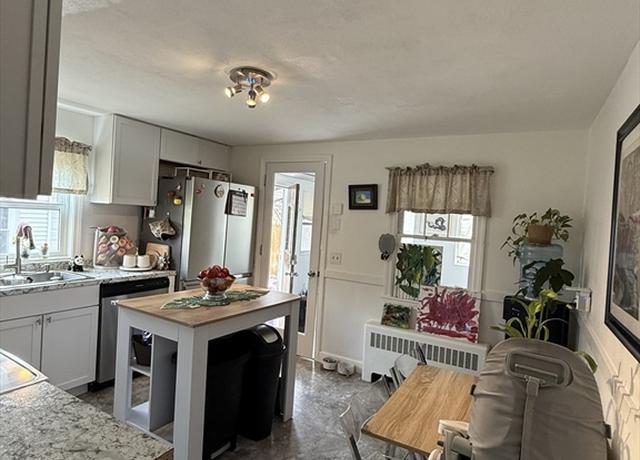 Property at 87 Weaver Rd, Springfield, MA 01107, 3 beds, 1 bath