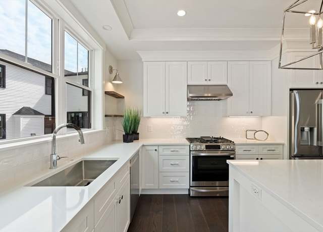 Property at 5 Milk St, Natick, MA 01760, 4 beds, 3.5 baths