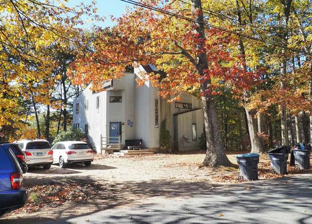 Property at 22 Prindle Hill Rd, Charlton, MA 01507, 3 beds, 2 baths