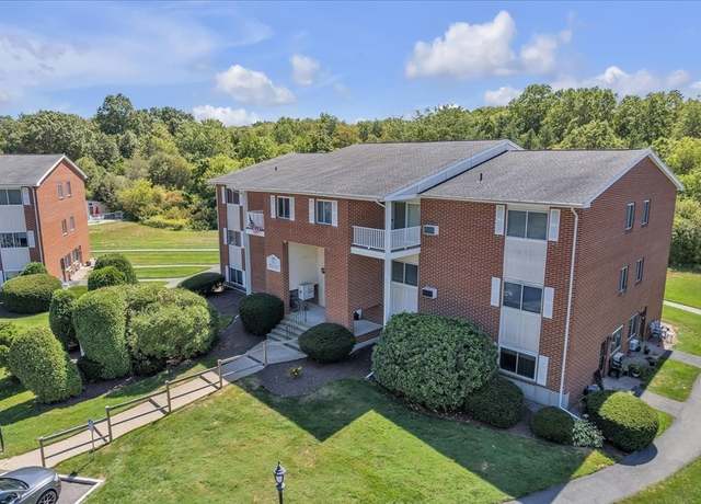 Property at 22 Dailey St Unit G, Attleboro, MA 02703, 2 beds, 1 bath