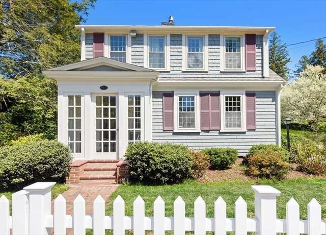 Property at 227 Main, Kingston, MA 02364, 4 beds, 2.5 baths