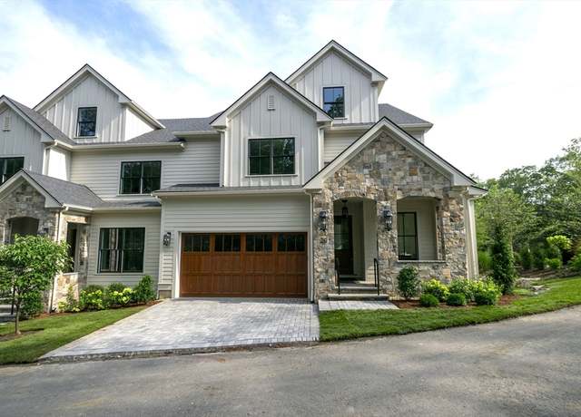 Property at 26 Common Ct, Lexington, MA 02421, 5 beds, 5 baths