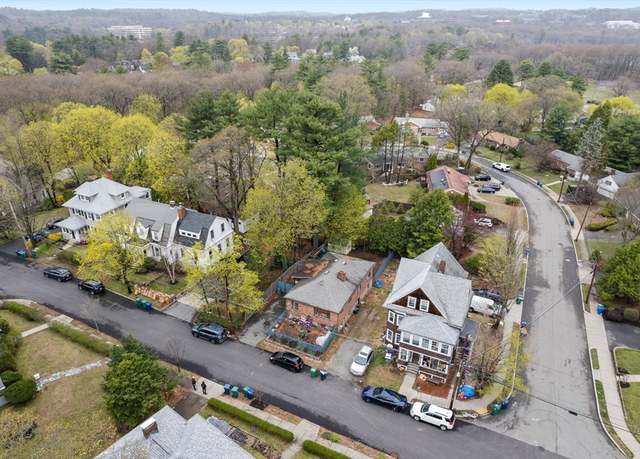 Property at 31 Chaske Ave, Newton, MA 02466, 5 beds, 2.5 baths