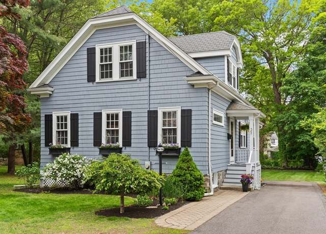 Property at 35 Orchard Rd, Milton, MA 02186, 3 beds, 2.5 baths
