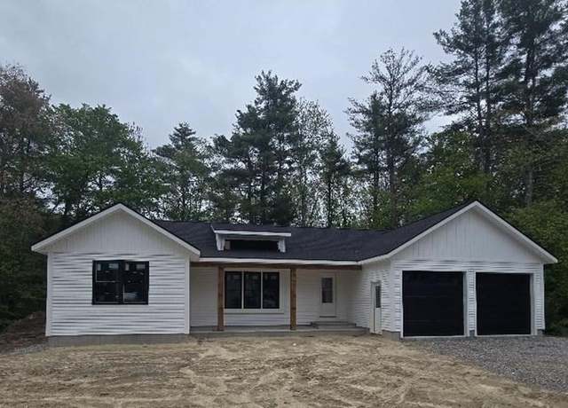 Property at 71 Woodlawn St, Winchendon, MA 01475, 3 beds, 2 baths