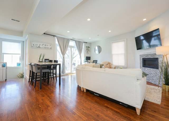 Property at 201 I St #201, Boston, MA 02127, 2 beds, 2 baths