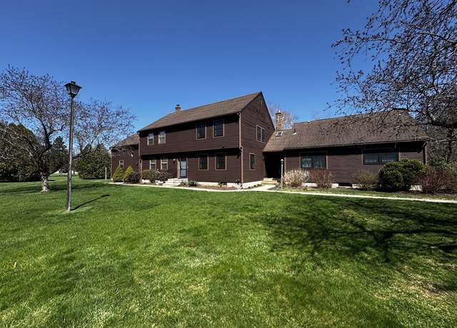 Property at 6 Adams Ct Unit B, Deerfield, MA 01373, 2 beds, 1.5 baths