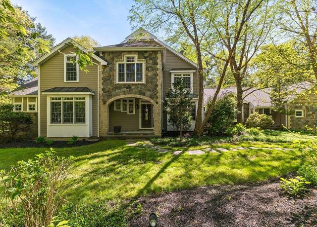 Property at 4 Furlong Cir, Lakeville, MA 02347, 5 beds, 4 baths