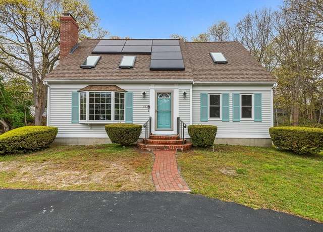 Property at 22 Woodside Dr, Falmouth, MA 02536, 3 beds, 2 baths
