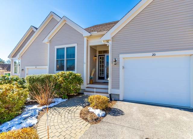 Property at 20 Twin Oaks Dr #20, Mashpee, MA 02649, 2 beds, 2 baths