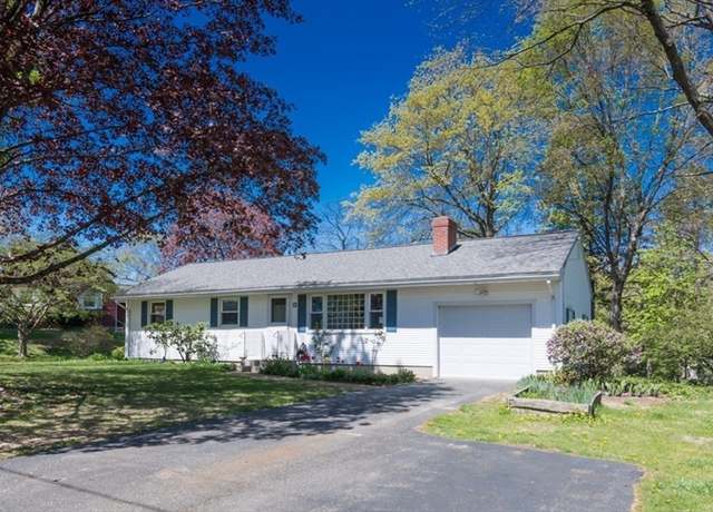 Property at 16 Highland Cir, Hadley, MA 01035, 3 beds, 2 baths