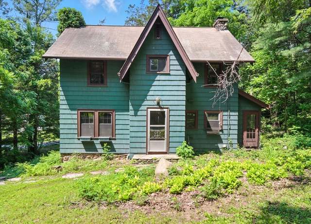 Property at 75 Reservation Rd, Holyoke, MA 01040, 4 beds, 1.5 baths