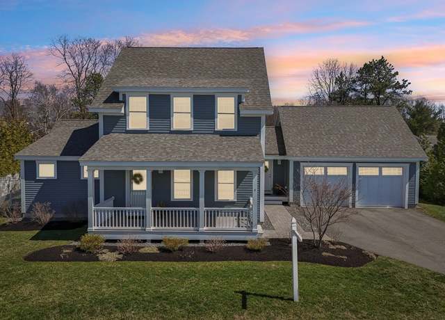 Property at 4 Duffy Dr, Newburyport, MA 01950, 3 beds, 2.5 baths
