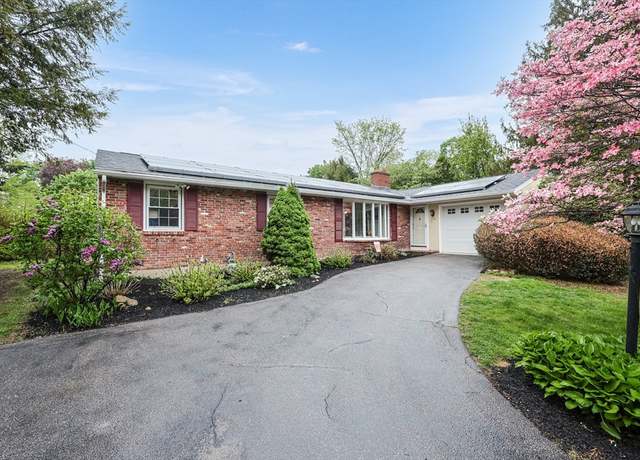 Property at 138 Holly Ln, Holliston, MA 01746, 4 beds, 2.5 baths