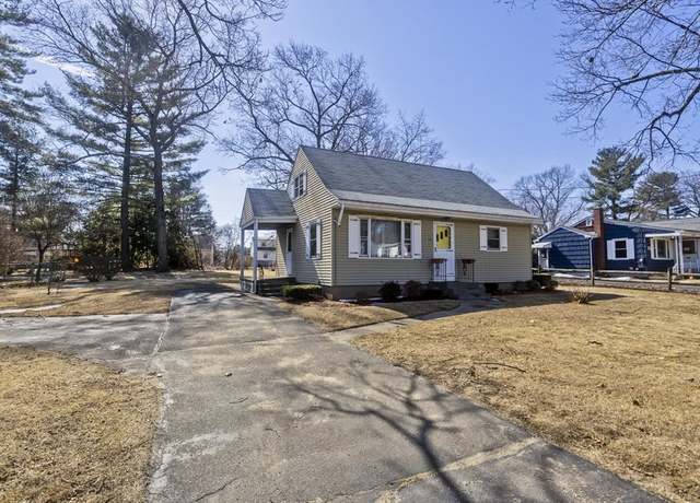Property at 20 Southgate Ave, Westfield, MA 01085, 3 beds, 1.5 baths