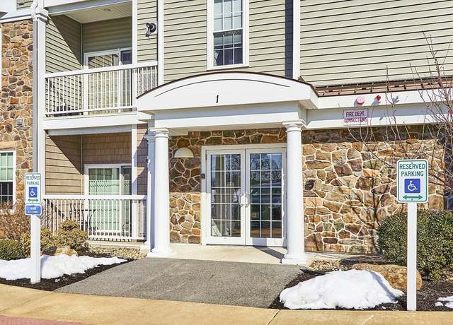 Property at 1 Francis Dr #401, Andover, MA 01810, 2 beds, 2 baths