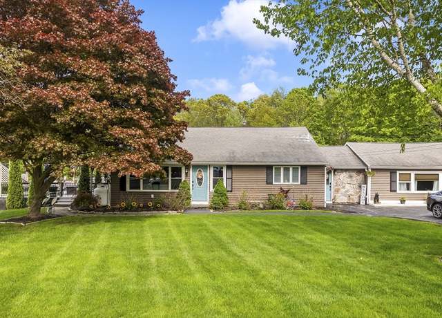Property at 8 New Spencer Rd, Charlton, MA 01507, 3 beds, 2.5 baths