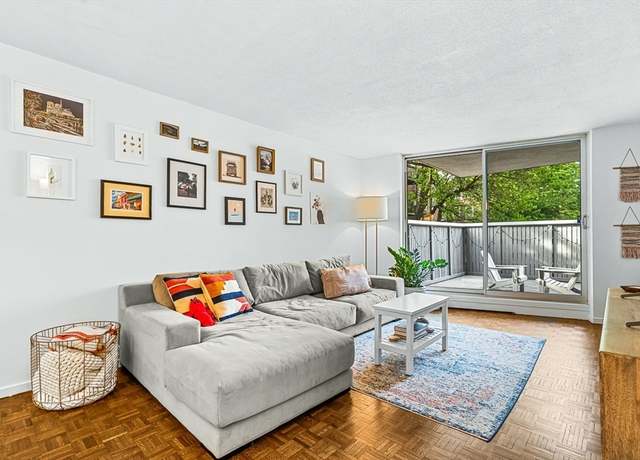 Property at 19 Winchester St #102, Brookline, MA 02446, 1 bed, 1 bath