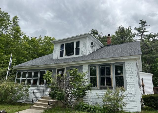 Property at 179 Saunders St, Gardner, MA 01440, 4 beds, 1.5 baths