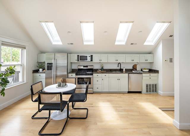 Property at 61 Cherry St #3, Somerville, MA 02144, 1 bed, 1 bath