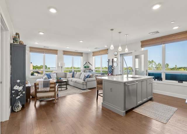 Property at 130 Broad Reach #409, Weymouth, MA 02191, 2 beds, 2 baths
