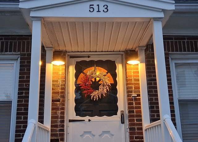 Property at 513 Washington Ave, Chelsea, MA 02150, 3 beds, 1.5 baths