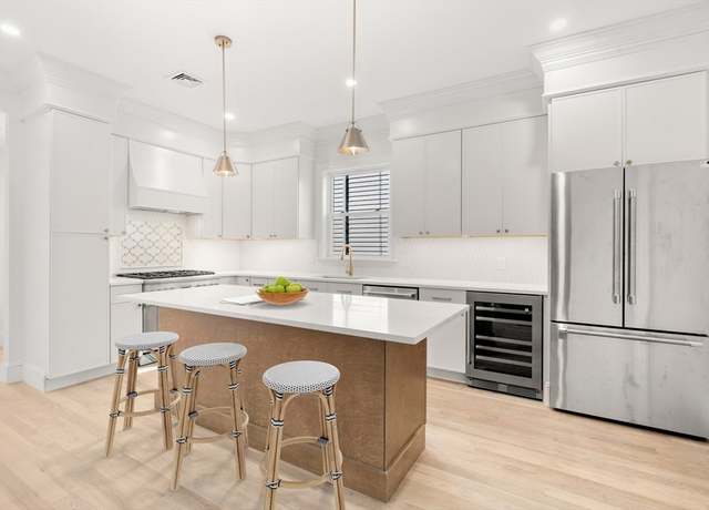 Property at 803 East 5th #2, Boston, MA 02127, 3 beds, 3 baths