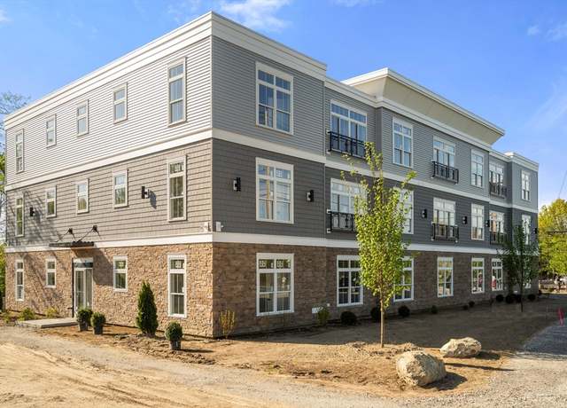 Property at 7 Cross St #205, Wilmington, MA 01887, 1 bed, 1 bath