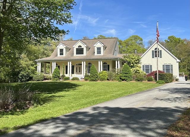 Property at 332 Division Rd, Dartmouth, MA 02748, 4 beds, 3.5 baths