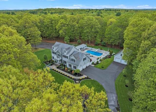 Property at 39 Broad Acres Farm Rd, Medway, MA 02053, 6 beds, 2.5 baths
