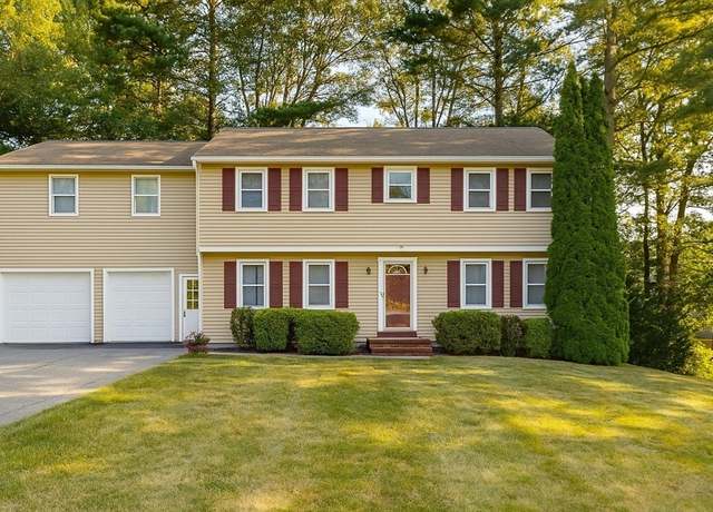 Property at 11 Solitaire Dr, Haverhill, MA 01830, 4 beds, 3 baths