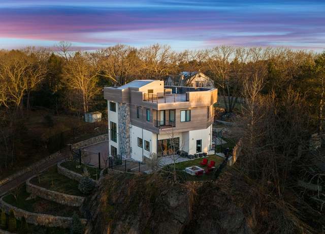 Property at 71 Grove St, Brookline, MA 02467, 5 beds, 4.5 baths