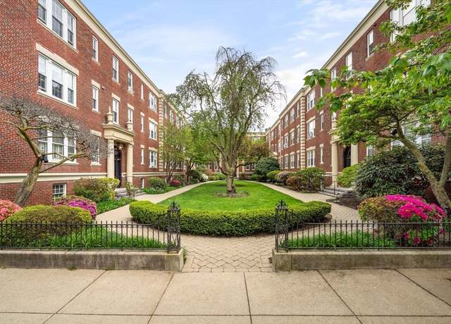Property at 59 Babcock St #5, Brookline, MA 02446, 2 beds, 1 bath
