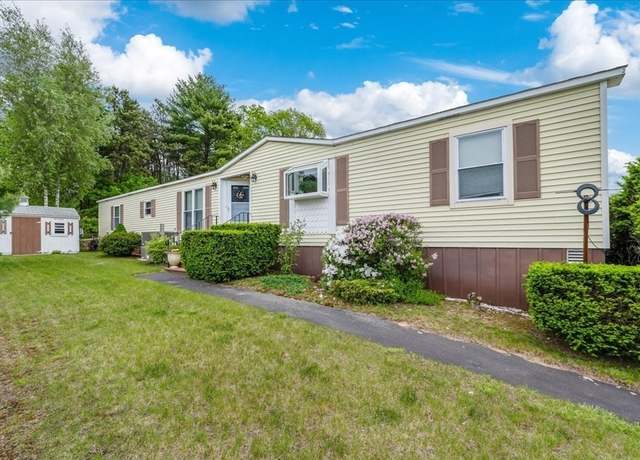 Property at 79 Pinehurst Dr, Plymouth, MA 02360, 2 beds, 1.5 baths