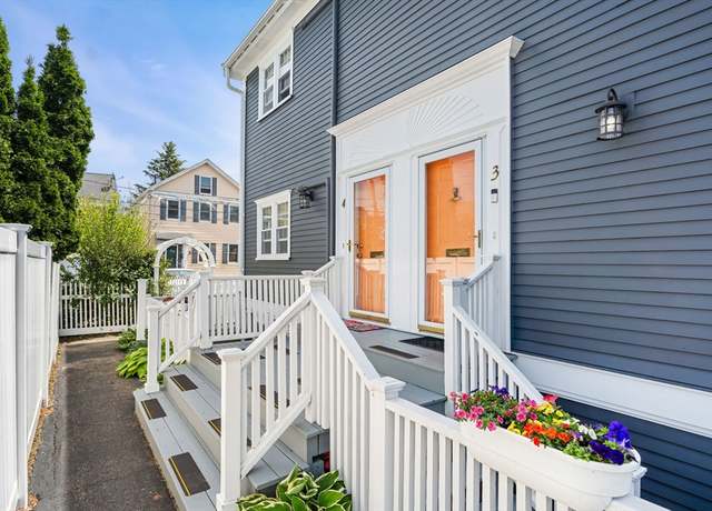 Property at 3 Salem St #3, Newburyport, MA 01950, 3 beds, 1.5 baths