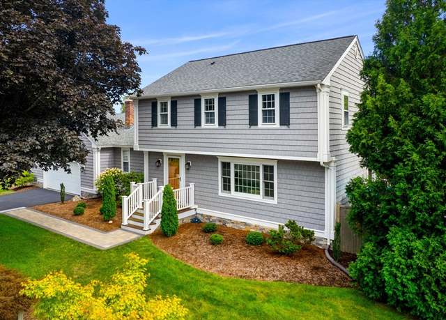 Property at 3 Riverview Dr, Newburyport, MA 01950, 3 beds, 2.5 baths