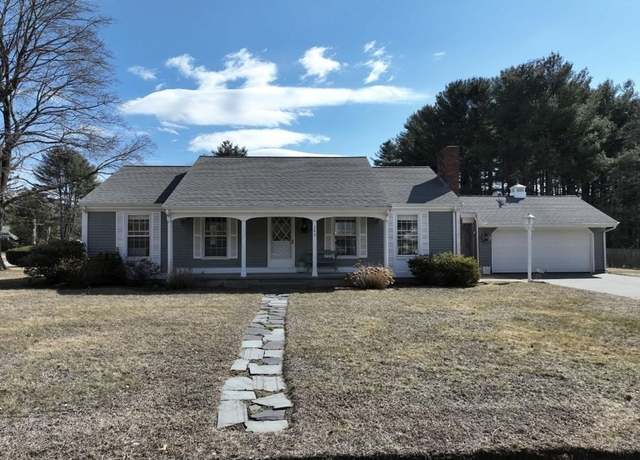 Property at 243 West Ave, Seekonk, MA 02771, 3 beds, 1 bath