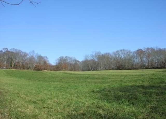 Property at 536-R Highland Rd, Tiverton, RI 02878