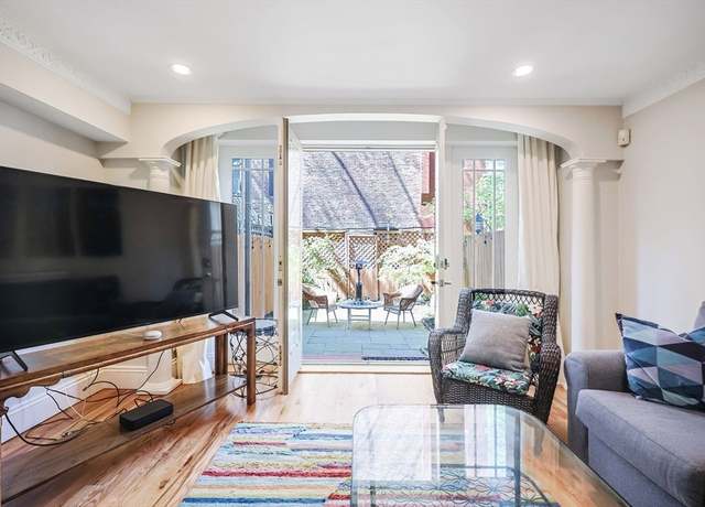Property at 44 Dartmouth St #1, Boston, MA 02116, 2 beds, 2.5 baths