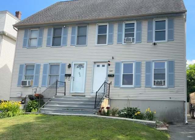 Property at 644 Franklin St, Worcester, MA 01604, 4 beds, 2.5 baths