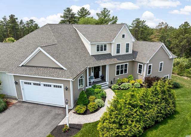 Property at 54 Sunflower Way, Plymouth, MA 02360, 2 beds, 3.5 baths