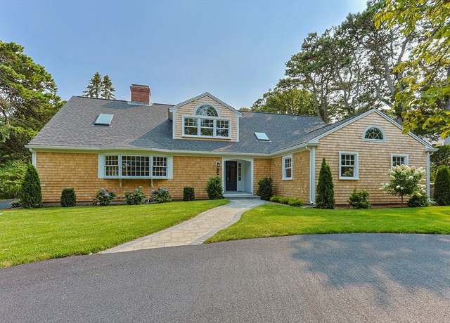 Property at 174 Seapine Rd, Chatham, MA 02650, 4 beds, 3.5 baths