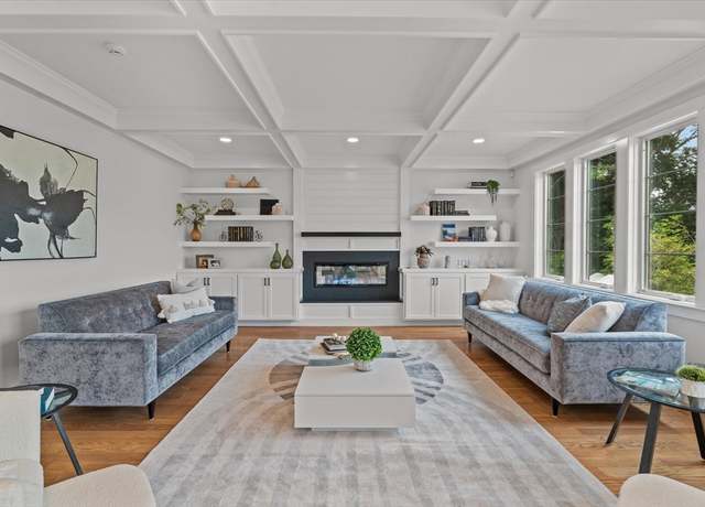 Property at 7 Avery St, Needham, MA 02494, 5 beds, 5.5 baths