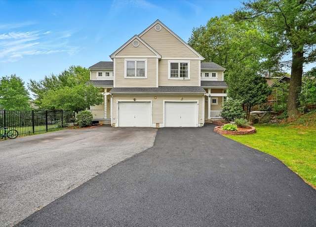 Property at 25 Ptarmigan Dr #25, Shrewsbury, MA 01545, 2 beds, 2.5 baths
