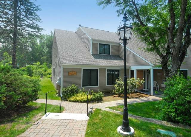 Property at 19 Concord Greene #3, Concord, MA 01742, 2 beds, 2 baths