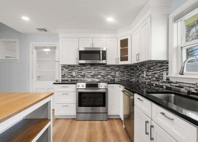 Property at 139 Madison Ave, Watertown, MA 02472, 2 beds, 2 baths
