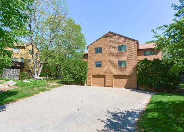 Property at 13 Meeting House Path #13, Ashland, MA 01721, 2 beds, 1.5 baths