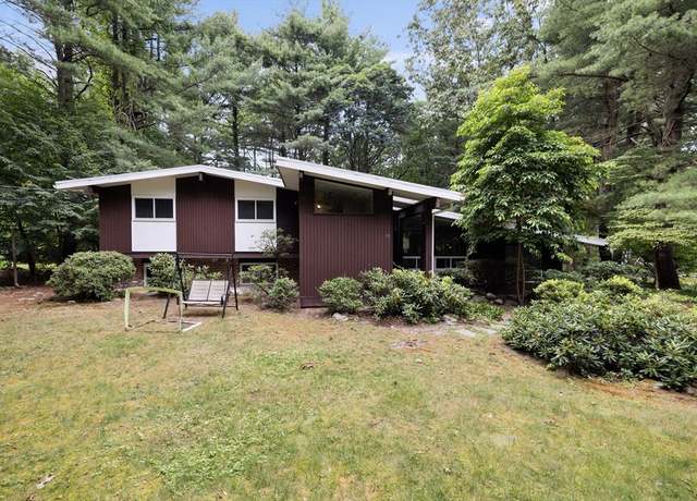 Property at 10 Partridge Rd, Lexington, MA 02420, 4 beds, 2.5 baths