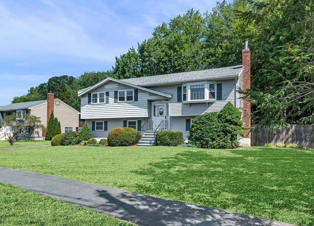 Property at 29 Hayes Ave, Beverly, MA 01915, 3 beds, 1.5 baths