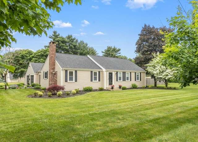 Property at 11 Prospect St, Hingham, MA 02043, 3 beds, 2 baths